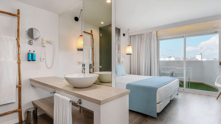 Double Superior Sea View 